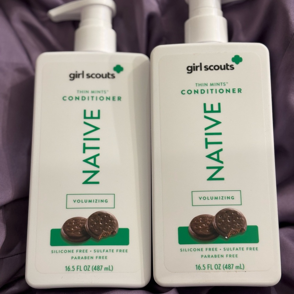 Native Thin Mints Volumizing Conditioner - White